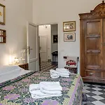 Ginella La Casa Vintage Florenz