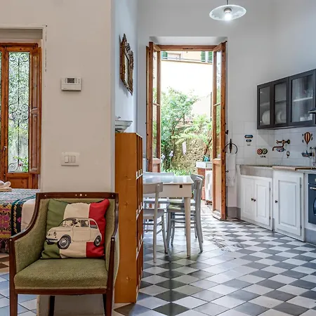 Ginella La Casa Vintage Apartment Florenz